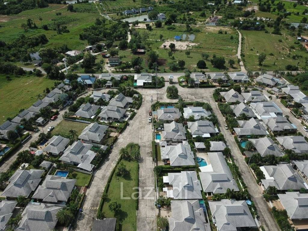 Emerald Resort
