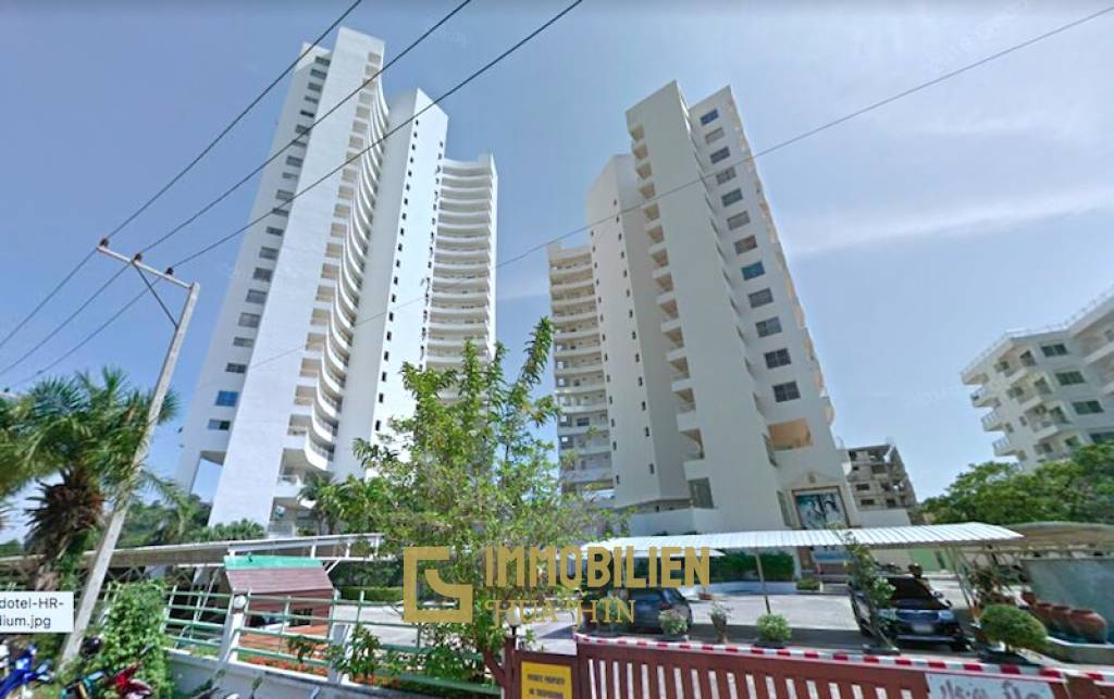 Jamjuree Condo