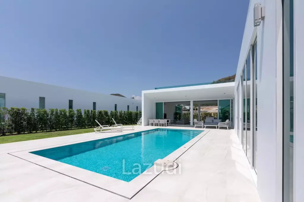 Luxury Large 3 Bedroom Pool Villa! (KH-C5)