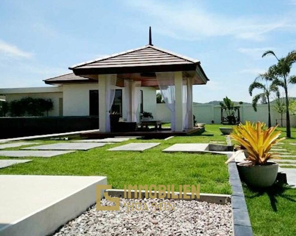 Mapraow  Villa