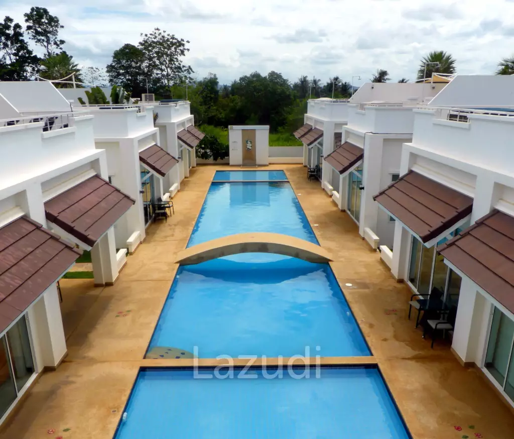 PINEAPPLE HILLS: 2 BED VILLA