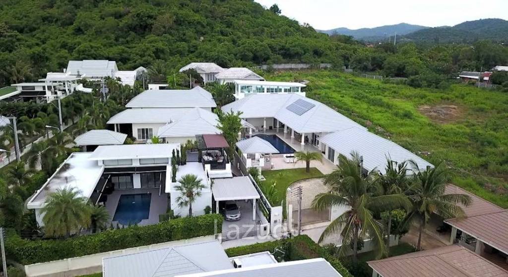 ซีบรีส วิลล่า หัวหิน