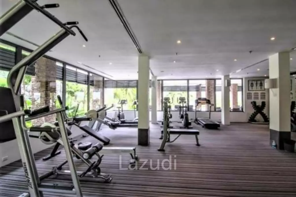 Luxury Mansion On Golf Course (BMG5)