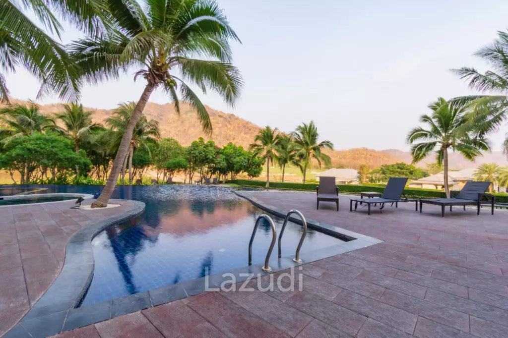 Luxury Mansion On Golf Course (BMG5)