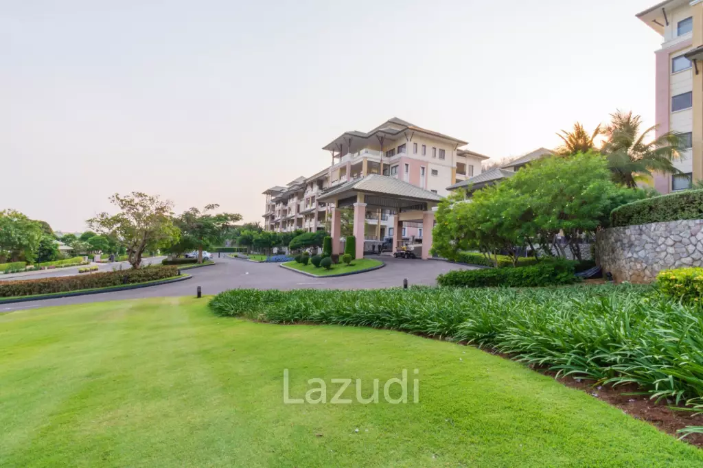 Luxury Mansion On Golf Course (BMG5)