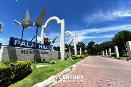 Palm Hills Golf Club and Residence