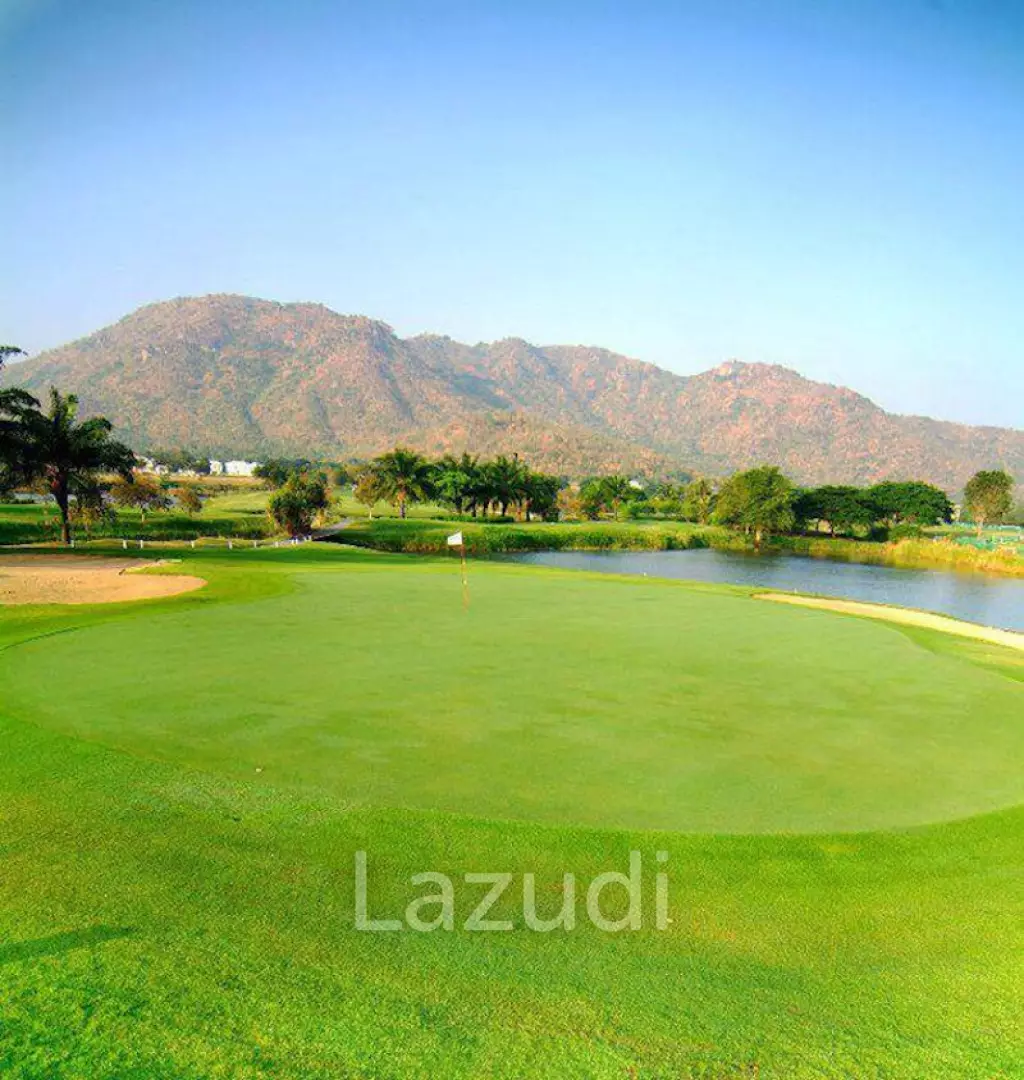 PALM HILLS CONDO ( FOREIGNER QUOTA )   : 2 bed condo  with open views