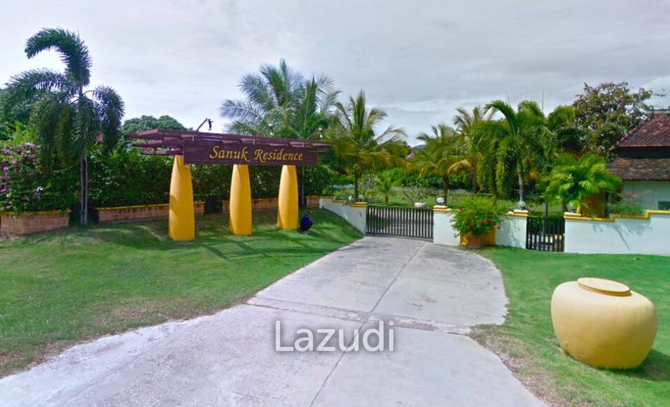 Sanuk Residence