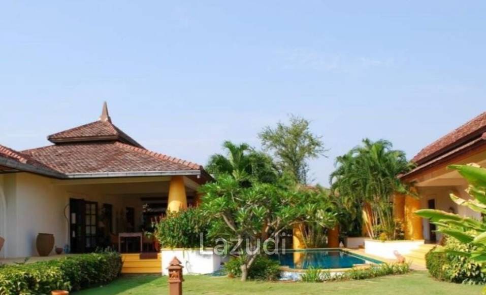 Sanuk Residence