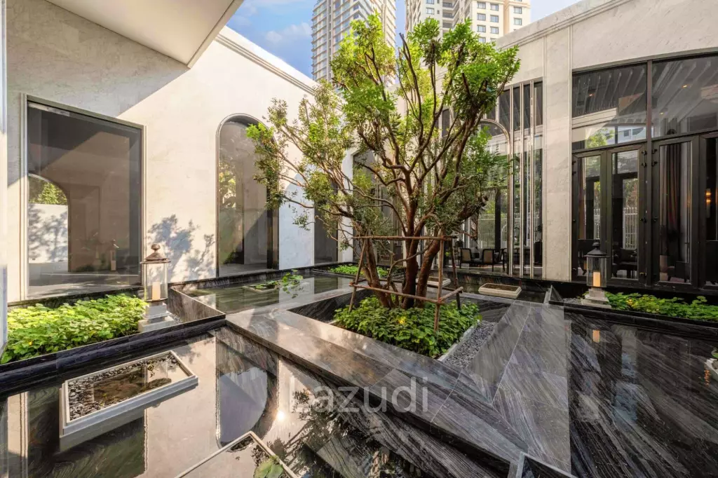 114 sqm high floor condo at The Reserve Sathorn, Thung Mahamek