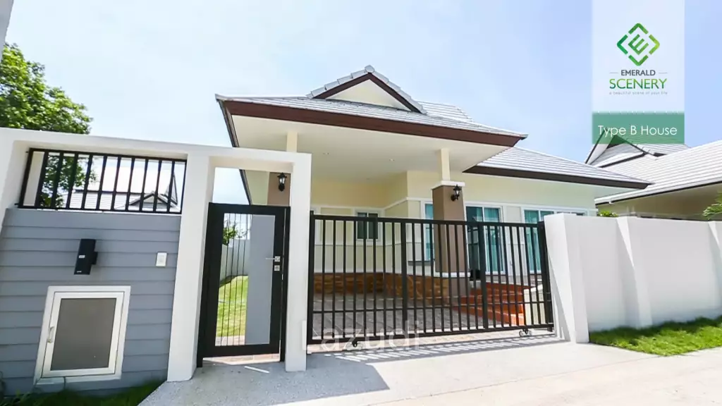 EMERALD SCENERY :  5 Bed Pool Villa with big land plot