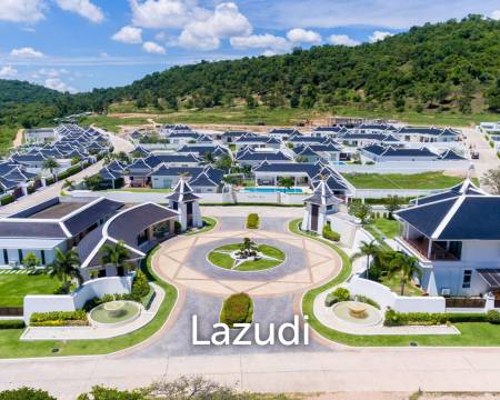 Falcon Hill Luxury Pool Villas