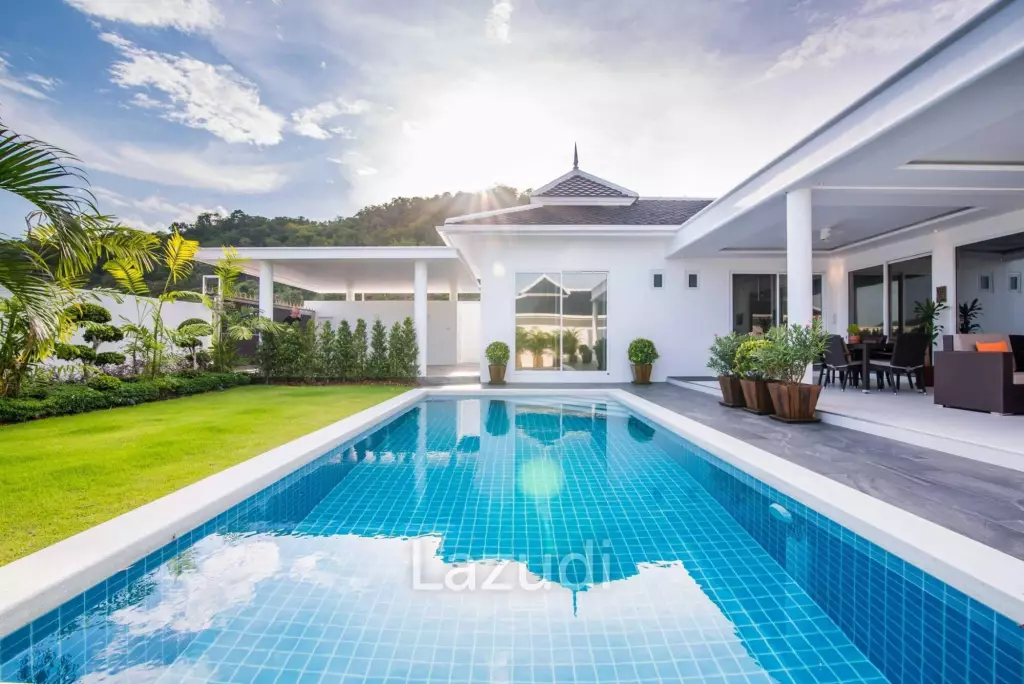 Best Quality & Luxury 2-Storey Pool Villa 4BR Near Town