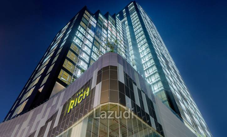 The Rich Ploenchit-Nana