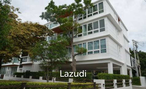 บ้านปะการังสีส้ม