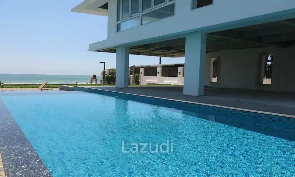 Elegant 2 Bed 65 SQM Beachfront Condo