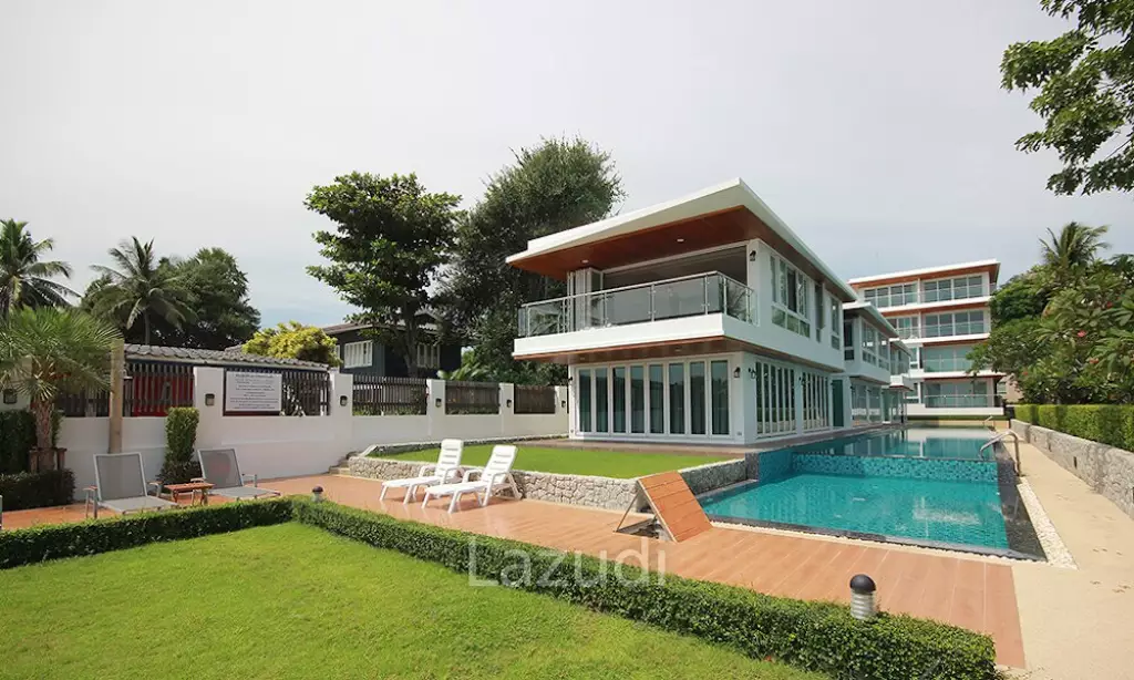 Elegant 2 Bed 65 SQM Beachfront Condo