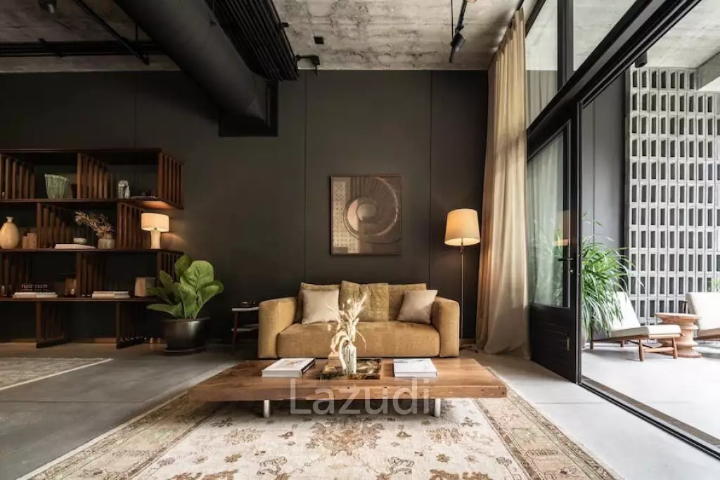 Penthouse 3 Bed 453.28 SQ.M WINDSHELL Naradhiwas