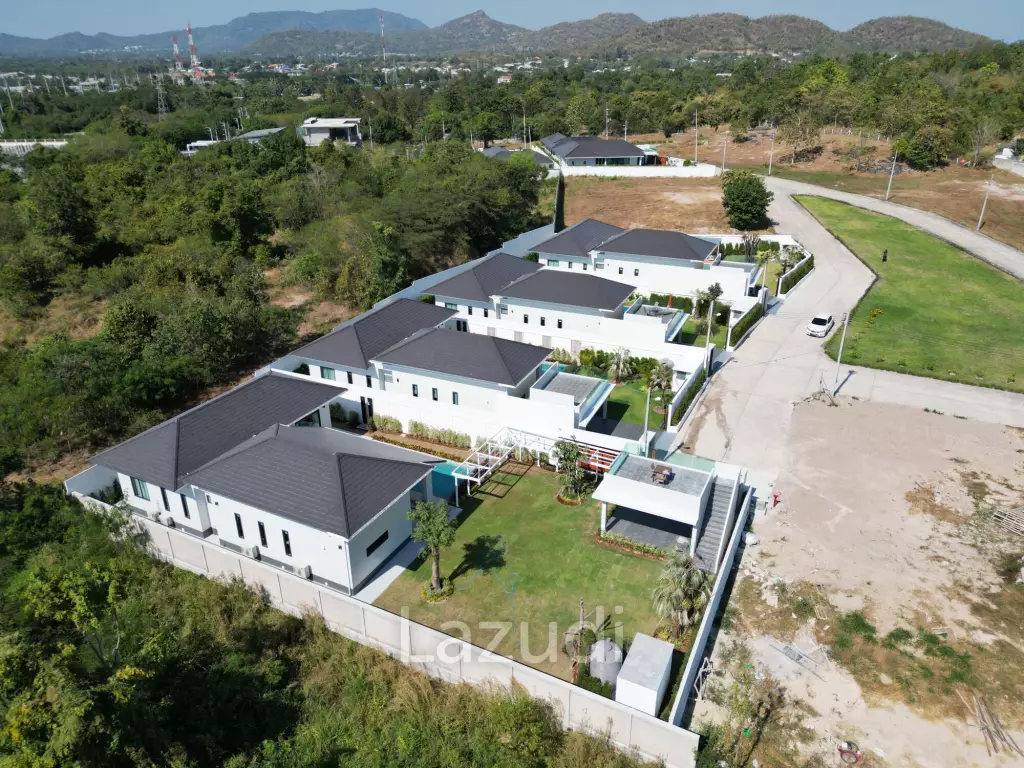 Pet Friendly Luxury 3-Bedroom Pool Villa