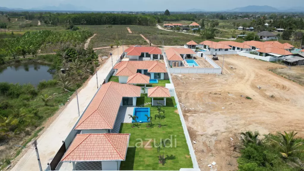 Modern 3-Bedroom Villa with Pool in Khemanatra Villa Hua Hin