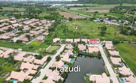 Dusita Lakeside Village 2