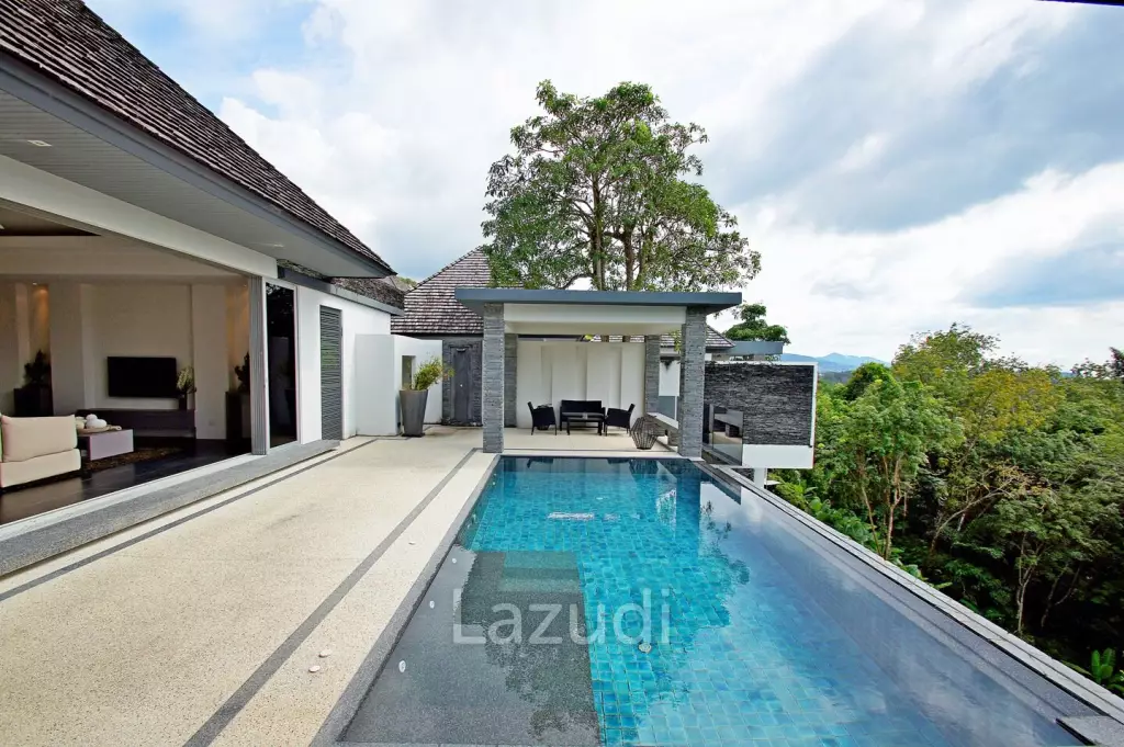 Luxury Villa Overlooking the Andaman Sea