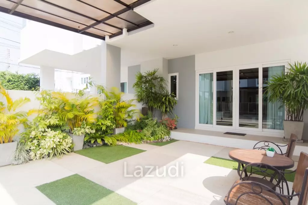 2 bedrooms Townhome for sale in The Urbana 4, Mae Hia