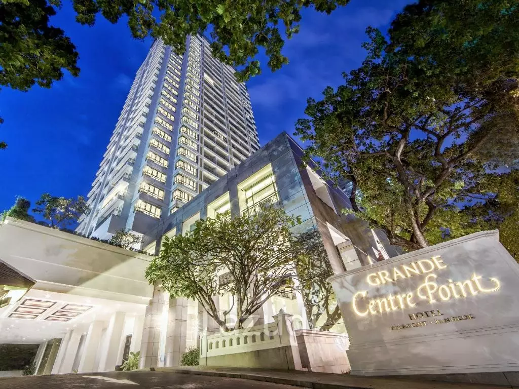 2 Bedroom Balcony Suite 96SQM Grande Centre Point Hotel Ploenchit