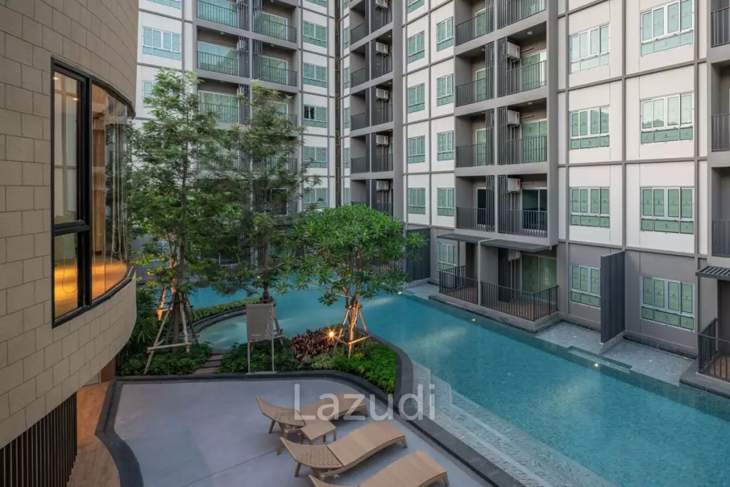 D Condo Sriracha