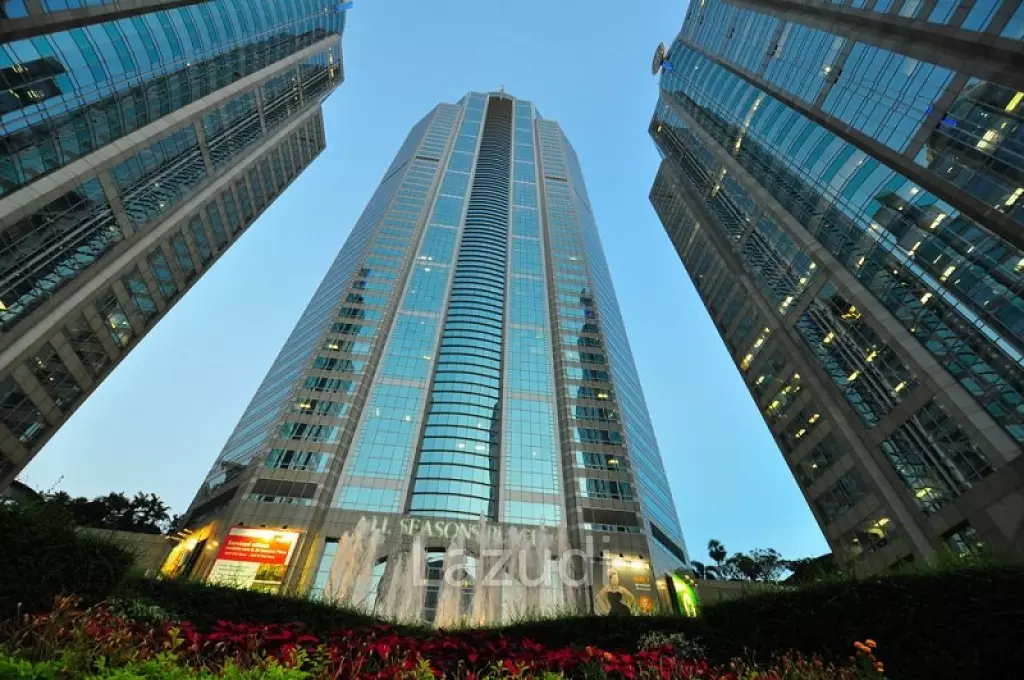 Prime Retail Space at All Seasons Place Bangkok