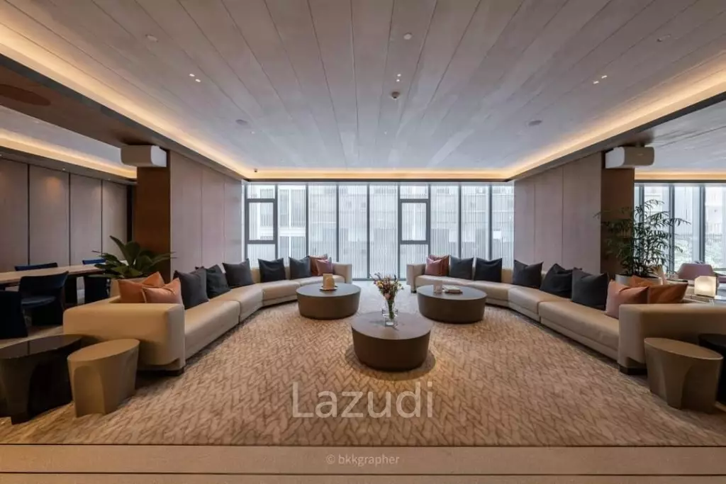 2 Beds 3 Baths 166 SQ.M SCOPE Langsuan