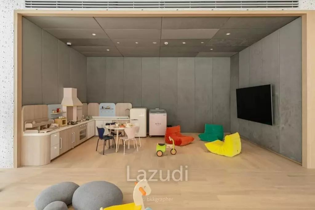 2 Beds 3 Baths 166 SQ.M SCOPE Langsuan