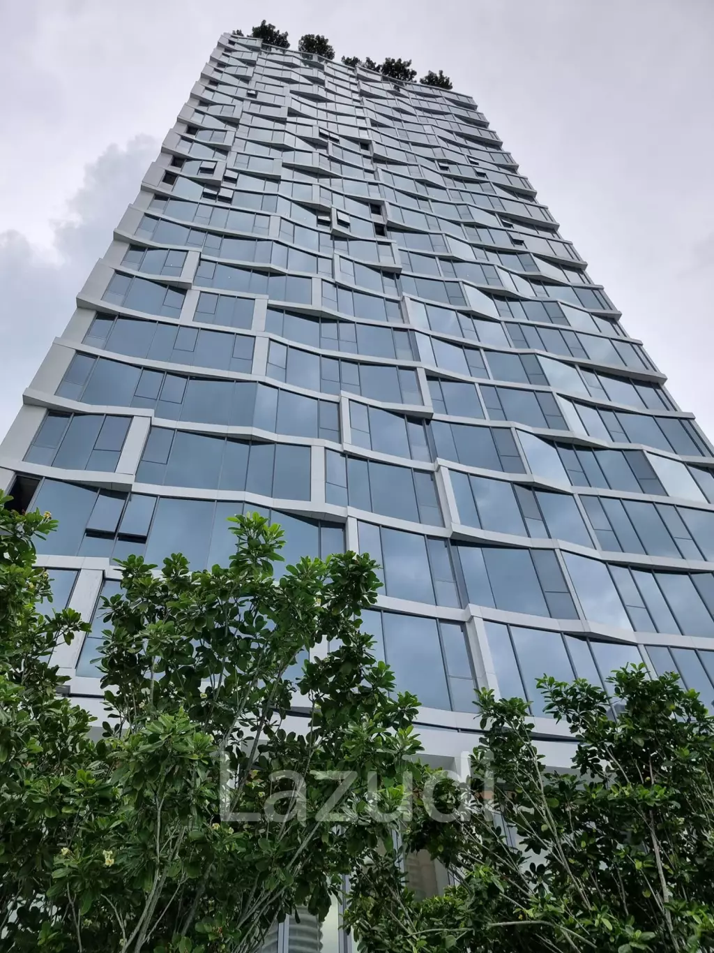 2 Beds 3 Baths 166 SQ.M SCOPE Langsuan