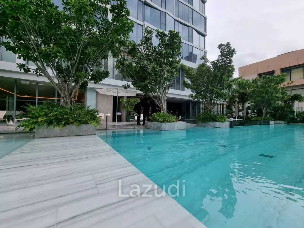 2 Beds 3 Baths 166 SQ.M SCOPE Langsuan