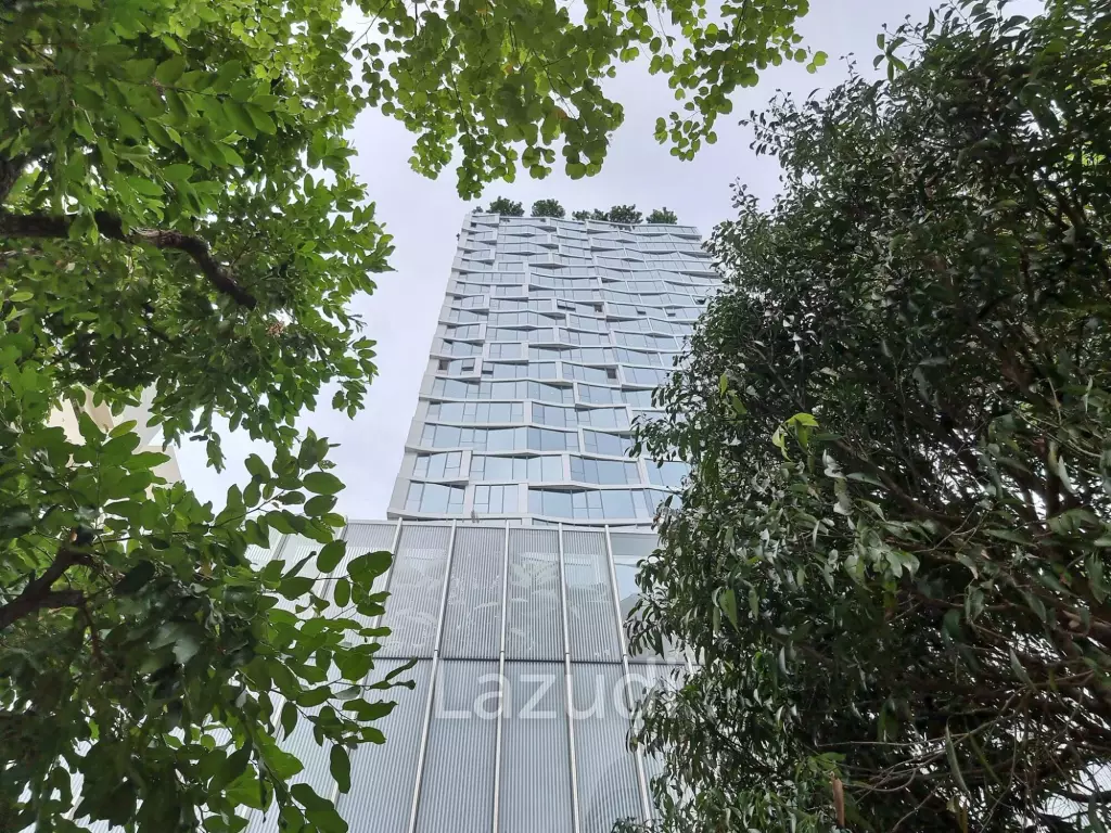 2 Beds 3 Baths 166 SQ.M SCOPE Langsuan