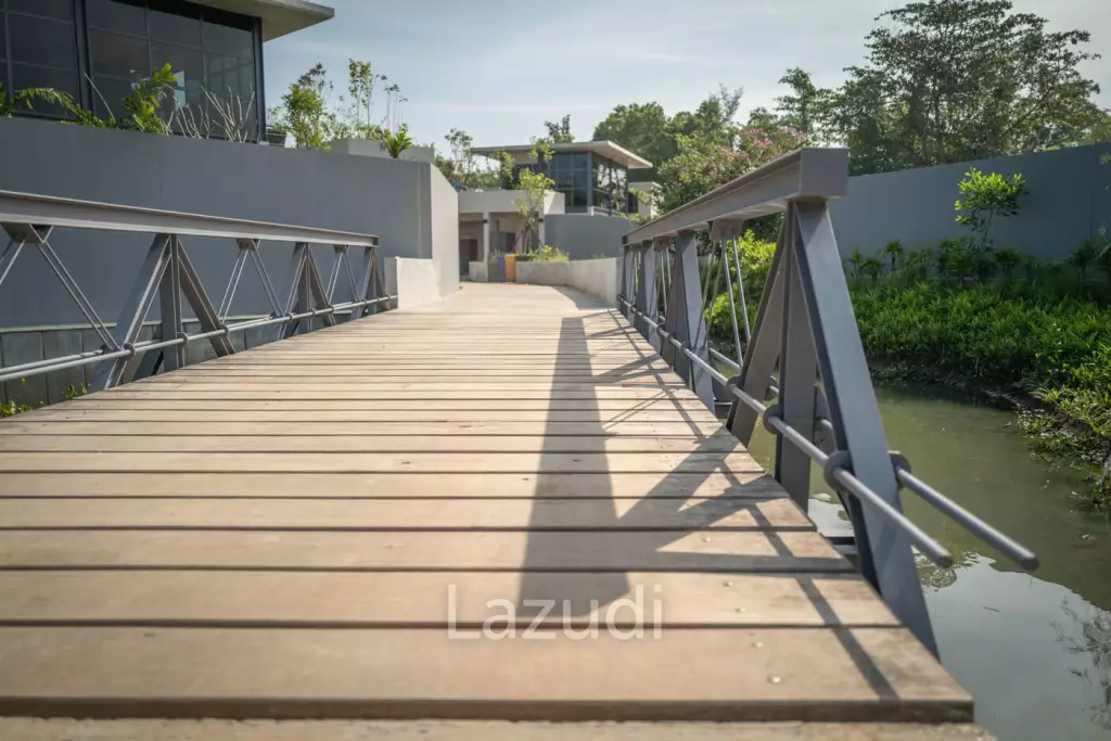 3 Bed 3 Bath 316 SQ.M Riverhouse Phuket