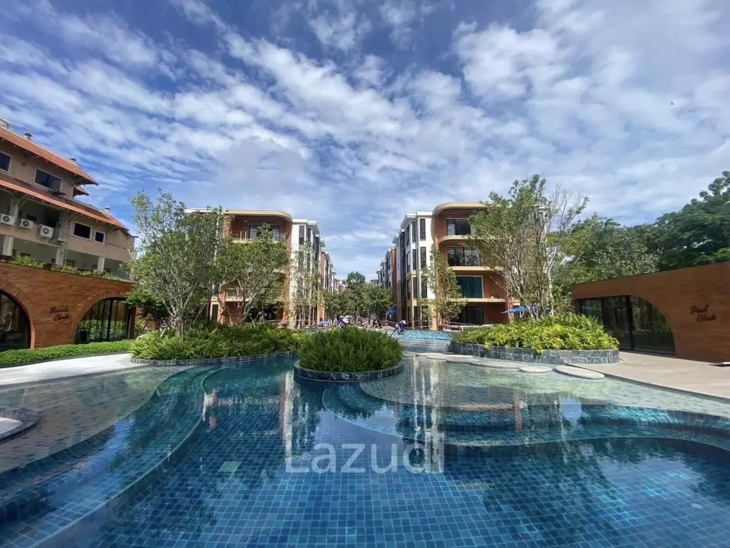 SASARA :  1 Bed condo near the Beach