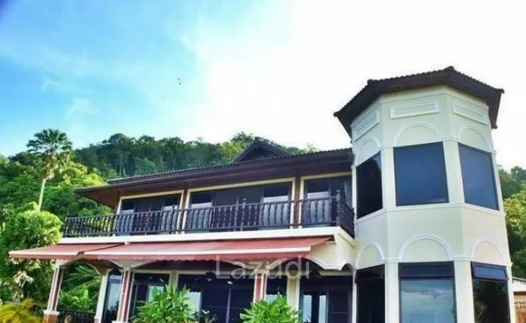Yamu Phuket Luxury Villa for Sale – 6 Bedrooms, Panoramic Sea Views, Private Pool