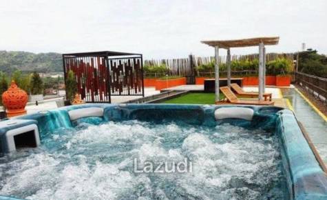 Kathu Golf Condo