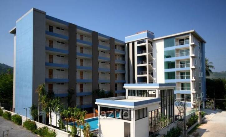 Kathu Golf Condo