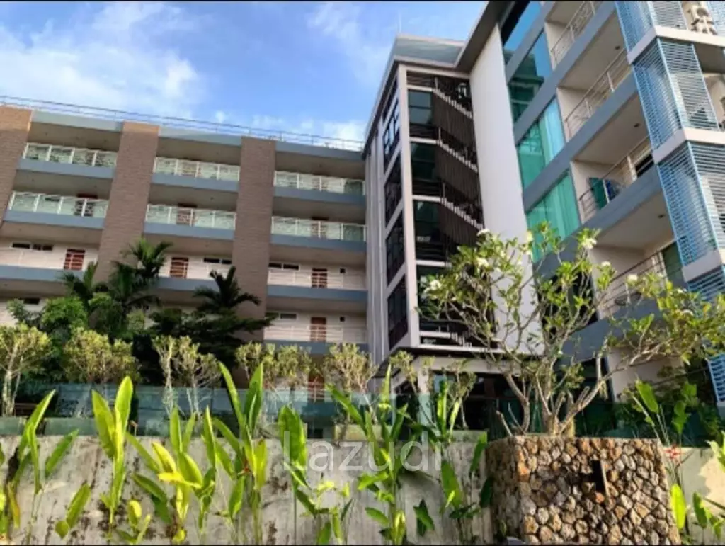 Modern Foreign Freehold Condo in Kathu.