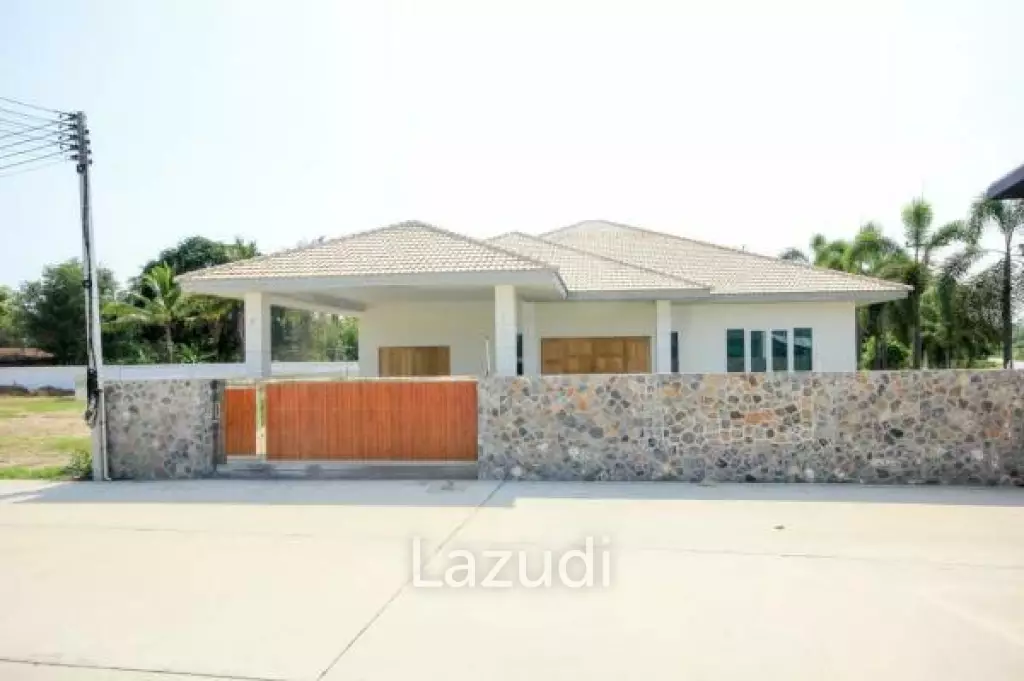 PALM GATE : Lovely 5 bed pool villa