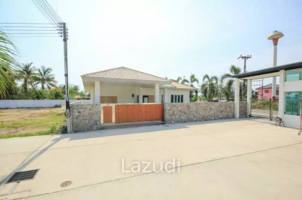 PALM GATE : Lovely 5 bed pool villa
