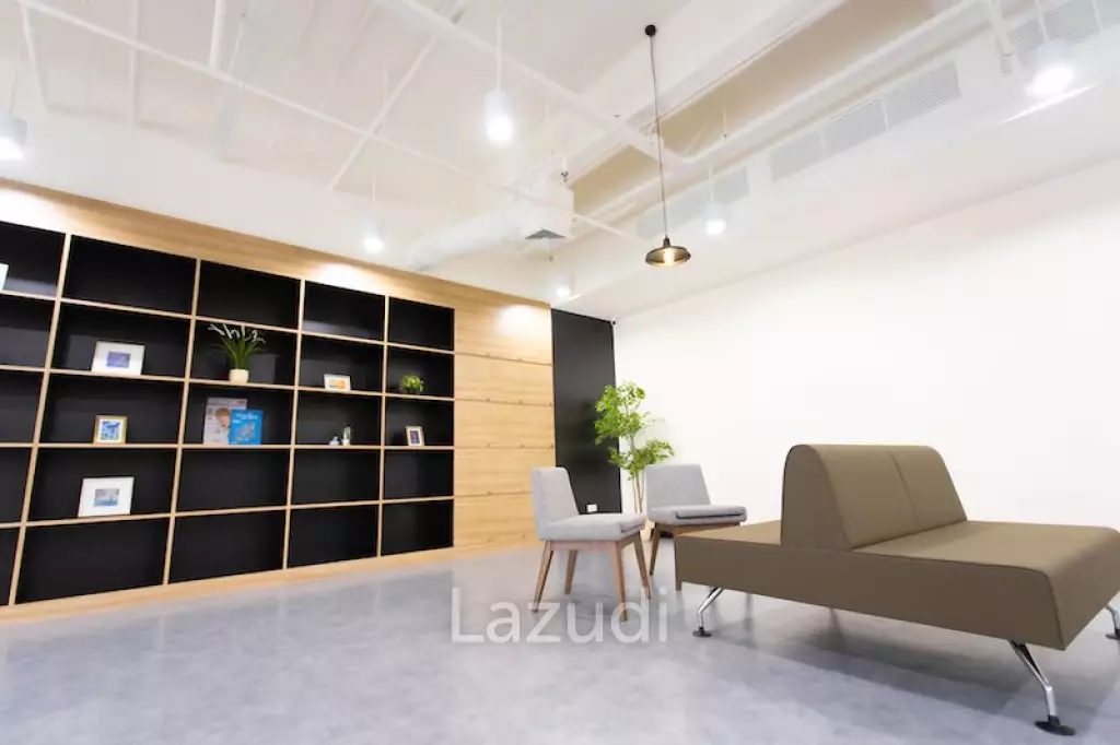 Office For Rent at Sermmitr Tower