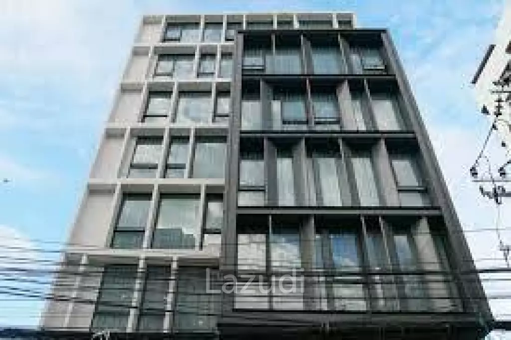 2 Bed 2 Bath 45 SQ.M TATE Thonglor 11