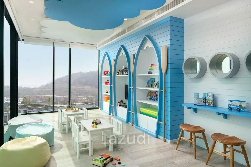 1 Bedroom  Suite with Private Balcony