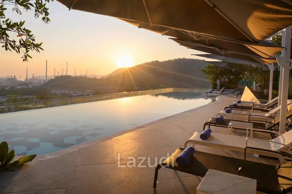 1 Bedroom  Suite with Private Balcony