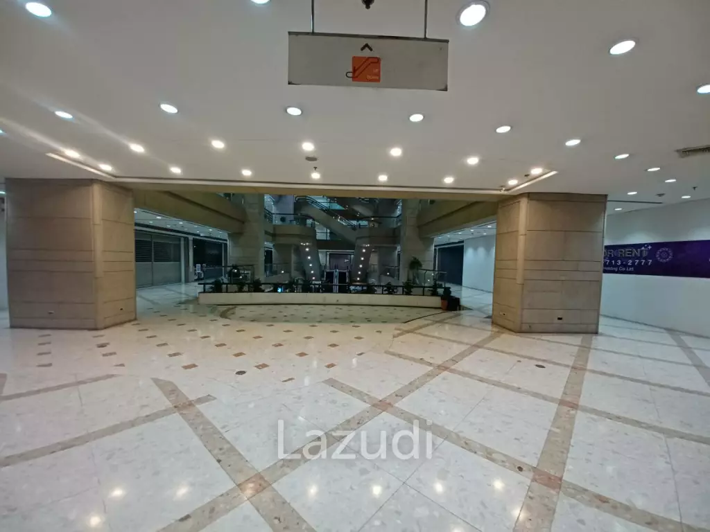 Office for Rent – Corner Unit at Midtown Asoke | 100 SQM