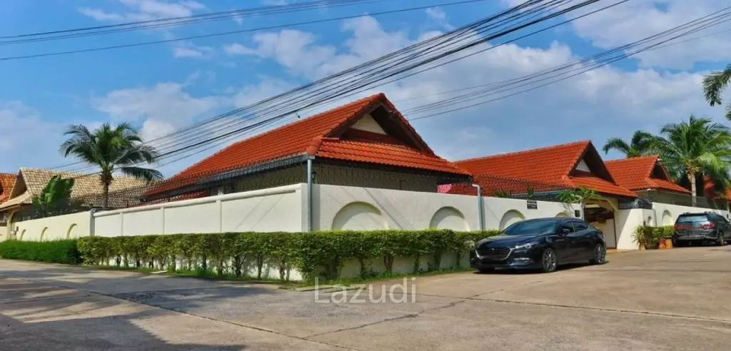 3 Bed 3 Bath 200 Sqm. Nirvana Poll Villa3.