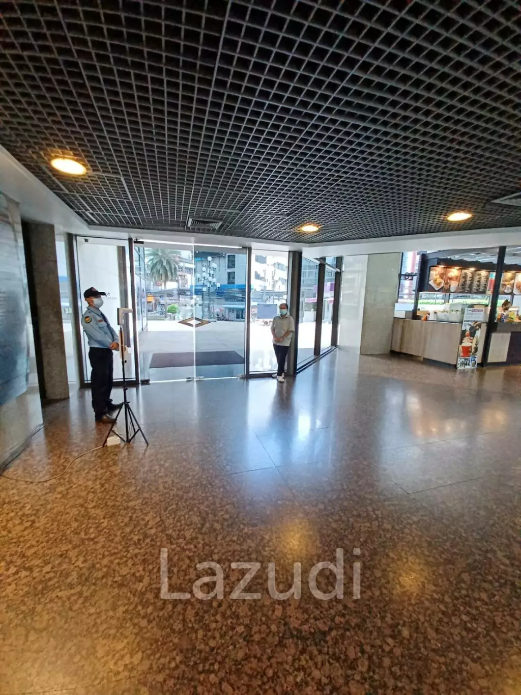 Office space for rent at Sino-Thai Tower unit 7D  size 67 Sqm